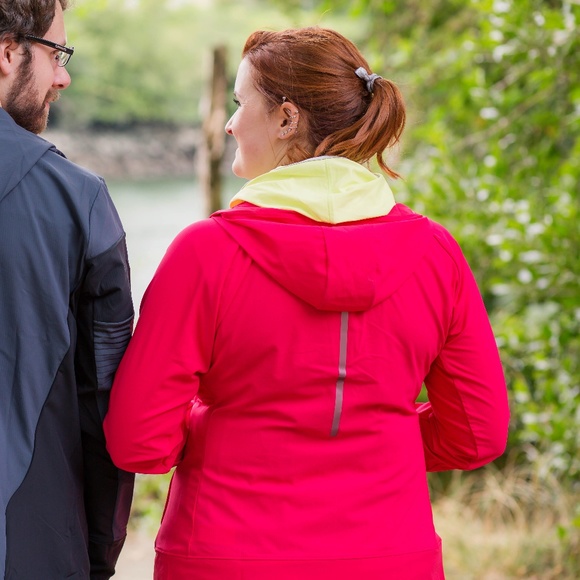 Brooks Jackets & Blazers - ⬇️ Brooks Running Canopy Running Jacket